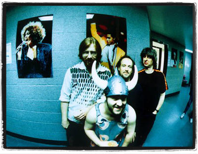 PHISH « Hi Fi and Low Expectations